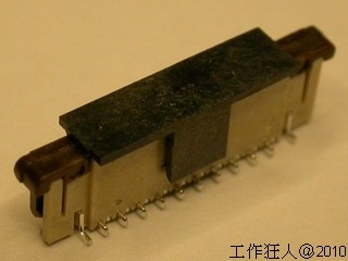 连接器上SMT专用帽盖(Connector cap)造成接触不良