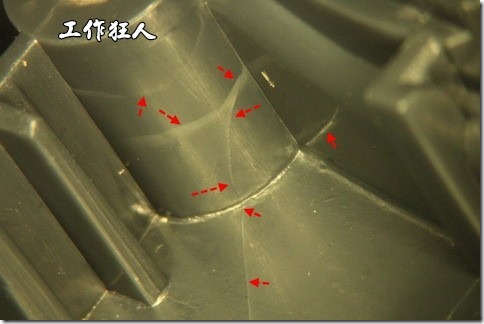 埋植螺丝塑胶破裂问题探讨